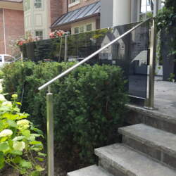 storefront-glass-railing-outdoor
